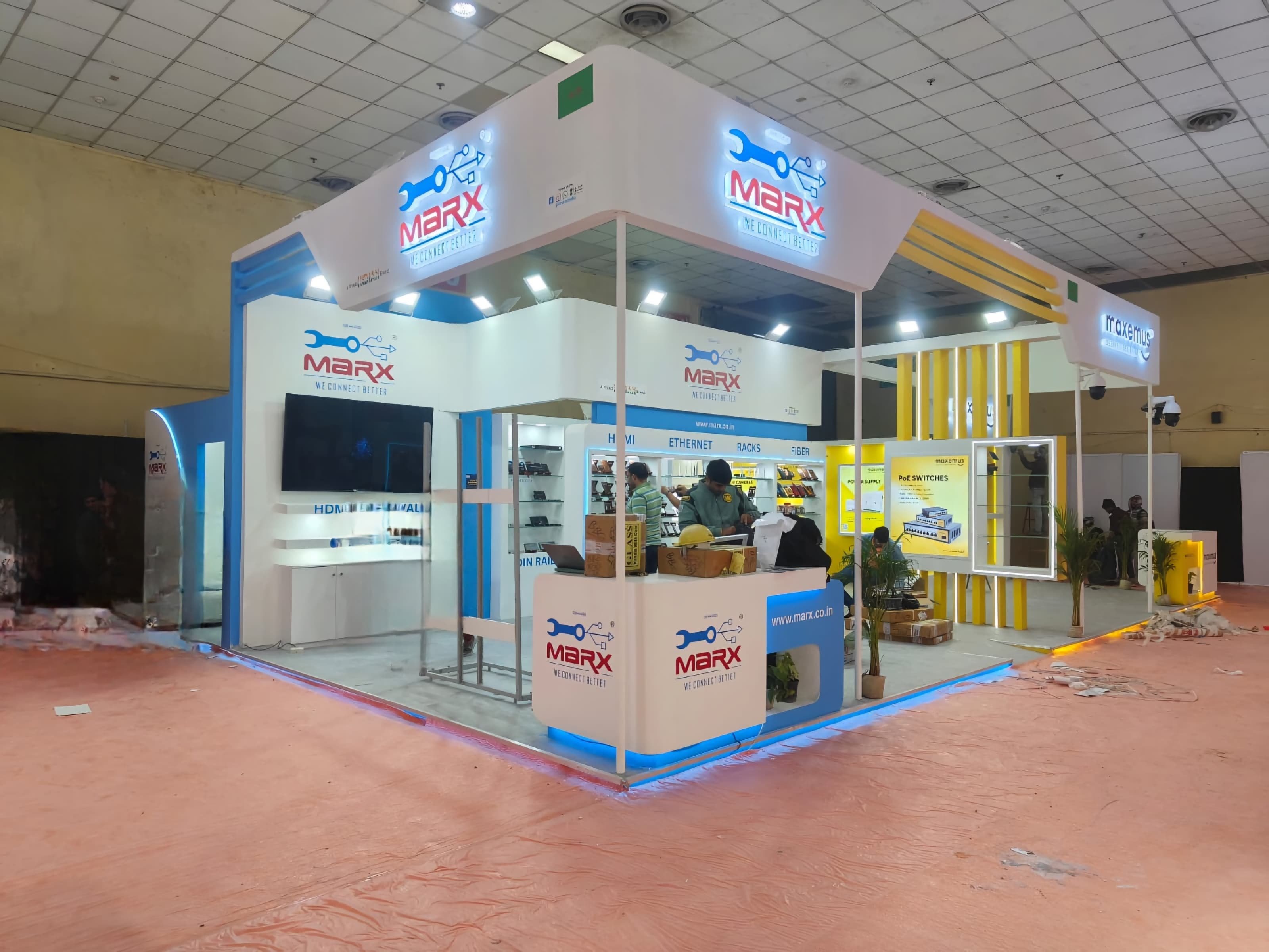 Consumer products exhibition display